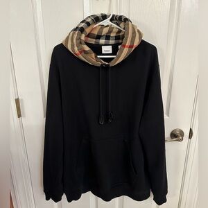 Burberry XL hoodie